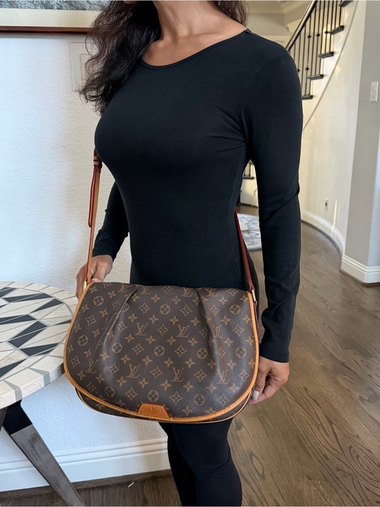 Louis Vuitton Handbags - Louis Vuitton Brown Monogram Shoulder Bag with Tan Trim - Menilmontant